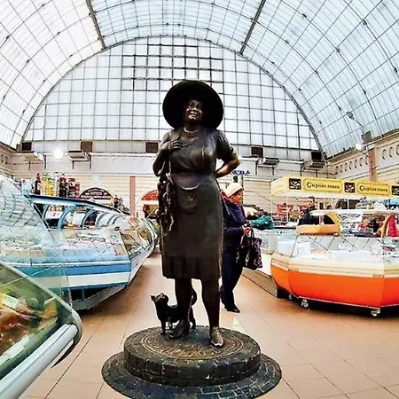 в центре на малой арнаутской